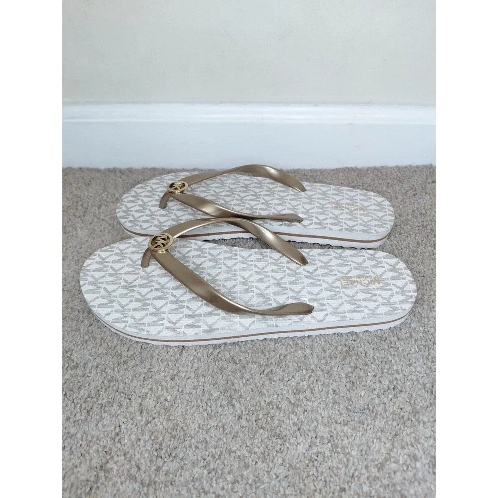 Michael Kors Women’s Cream and Gold Flip Flops Size 10M - Picture 1 of 10